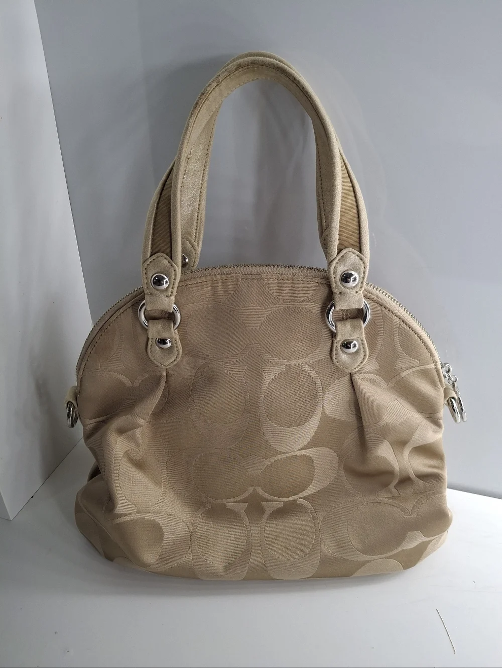 Coach Poppy Signature Sateen Pocket Hobo 18708 EUC - Picture 2 of 8